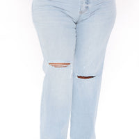 90's Nostalgia Straight Leg Jeans - Light Blue Wash