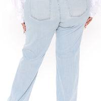 90's Nostalgia Straight Leg Jeans - Light Blue Wash