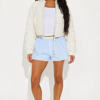 Up In The Lifts Lightweight Quilted Jacket - Cream