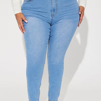 Vibe Check Curvy Stretch Skinny Jeans - Light Wash