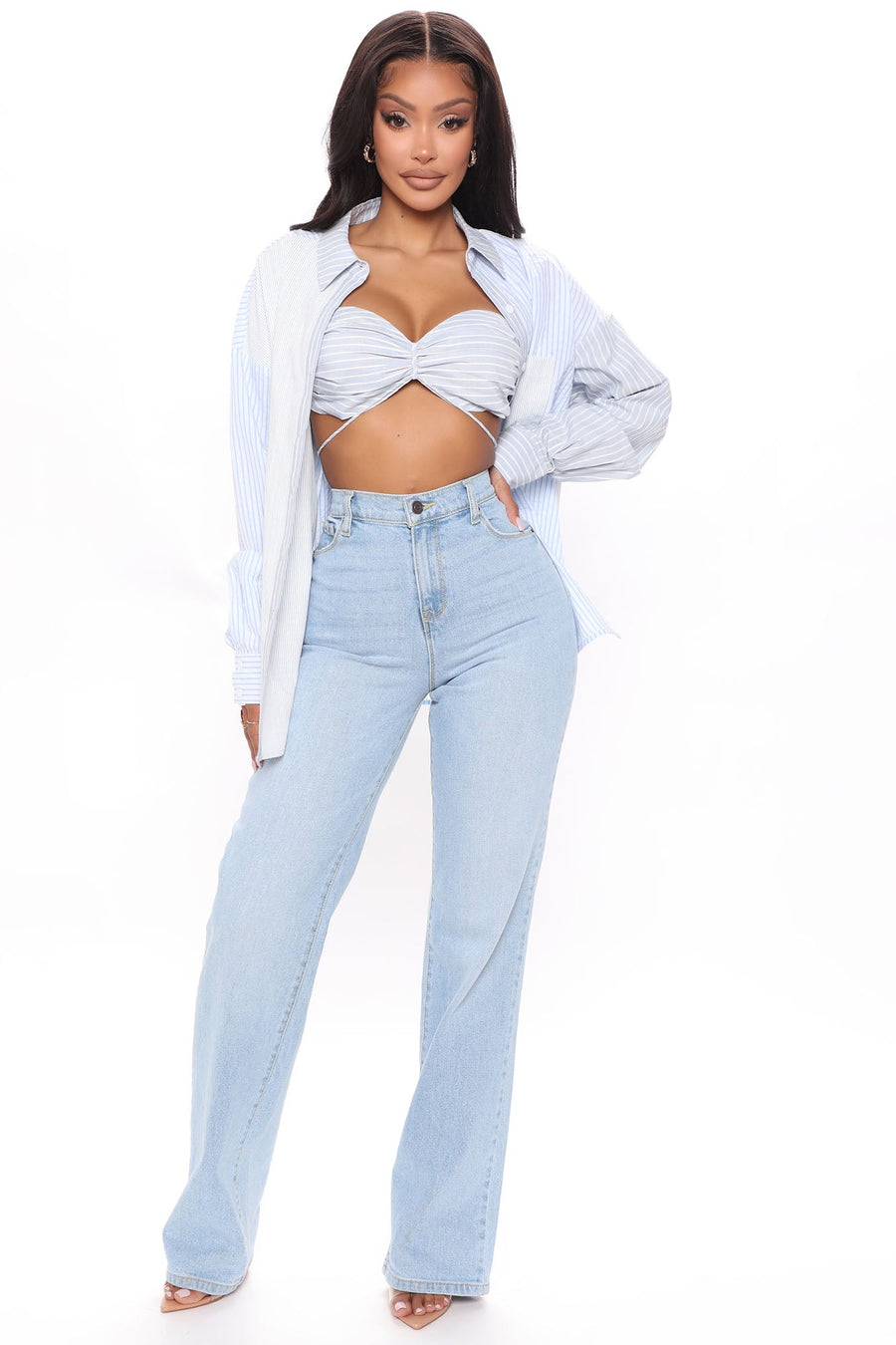 Can't You Relax Straight Leg Jeans - Light Wash