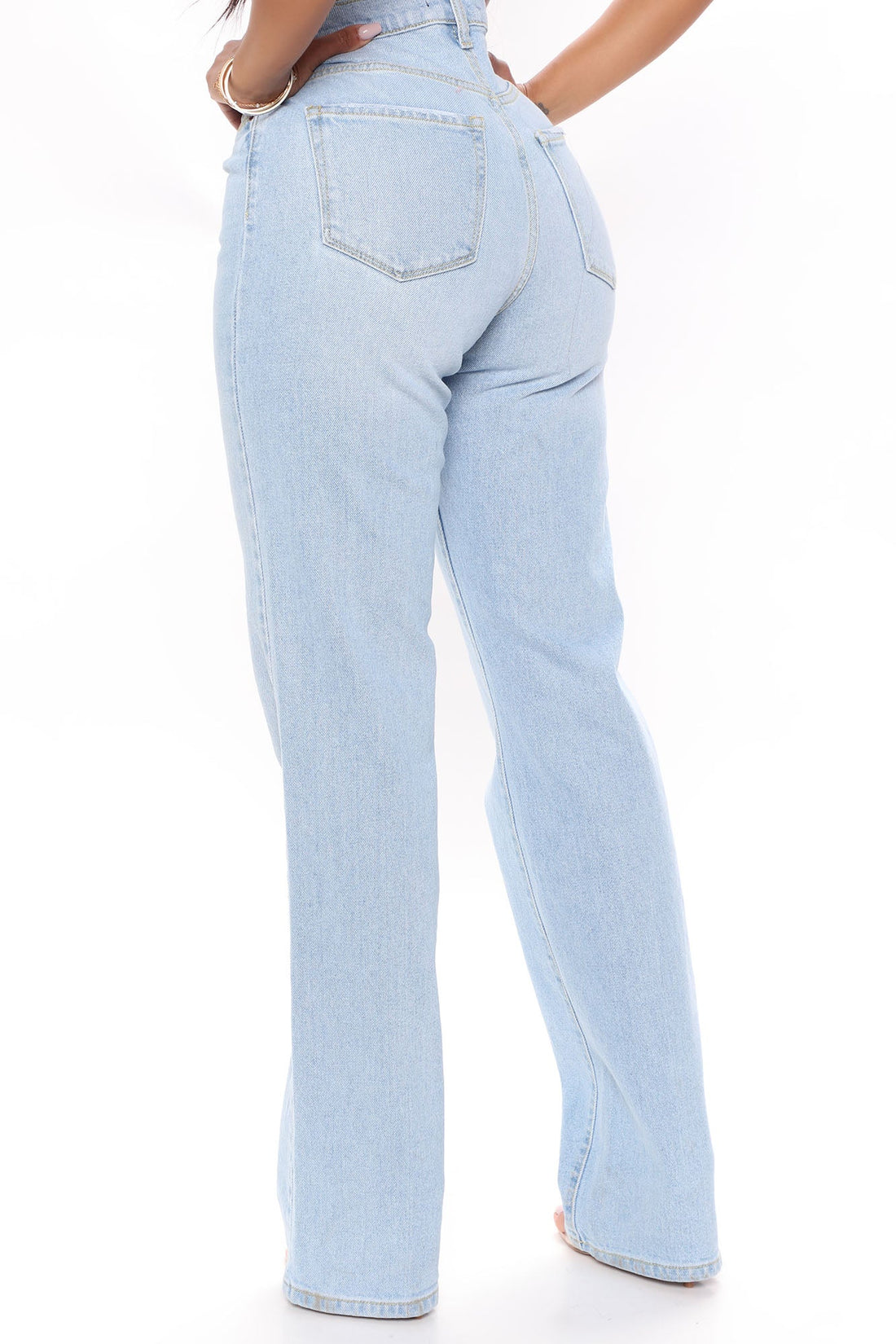 Can't You Relax Straight Leg Jeans - Light Wash