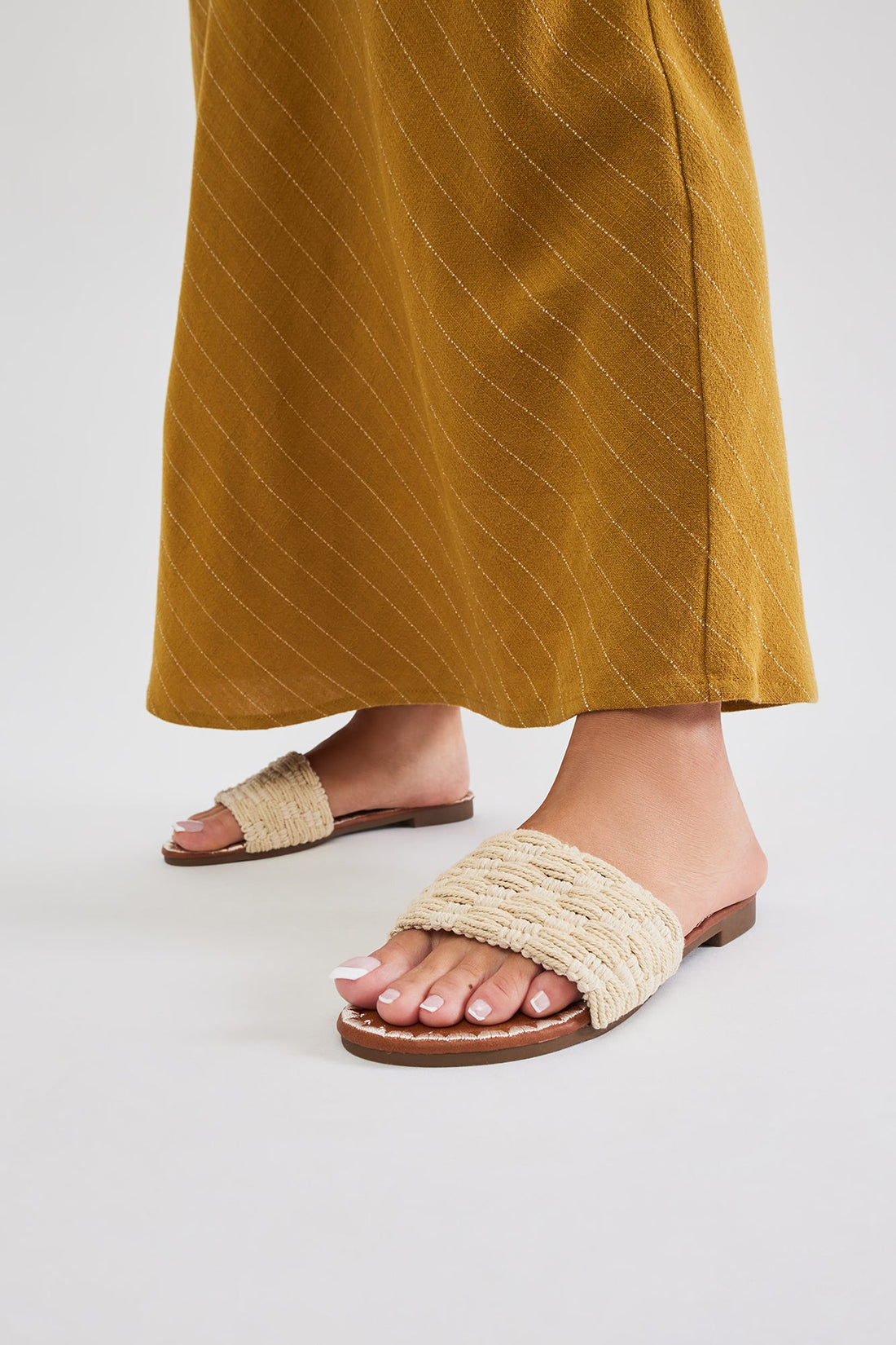 Aurelia Flat Sandals - Beige