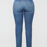 Burning Love High Rise Mom Jeans - Medium Blue Wash