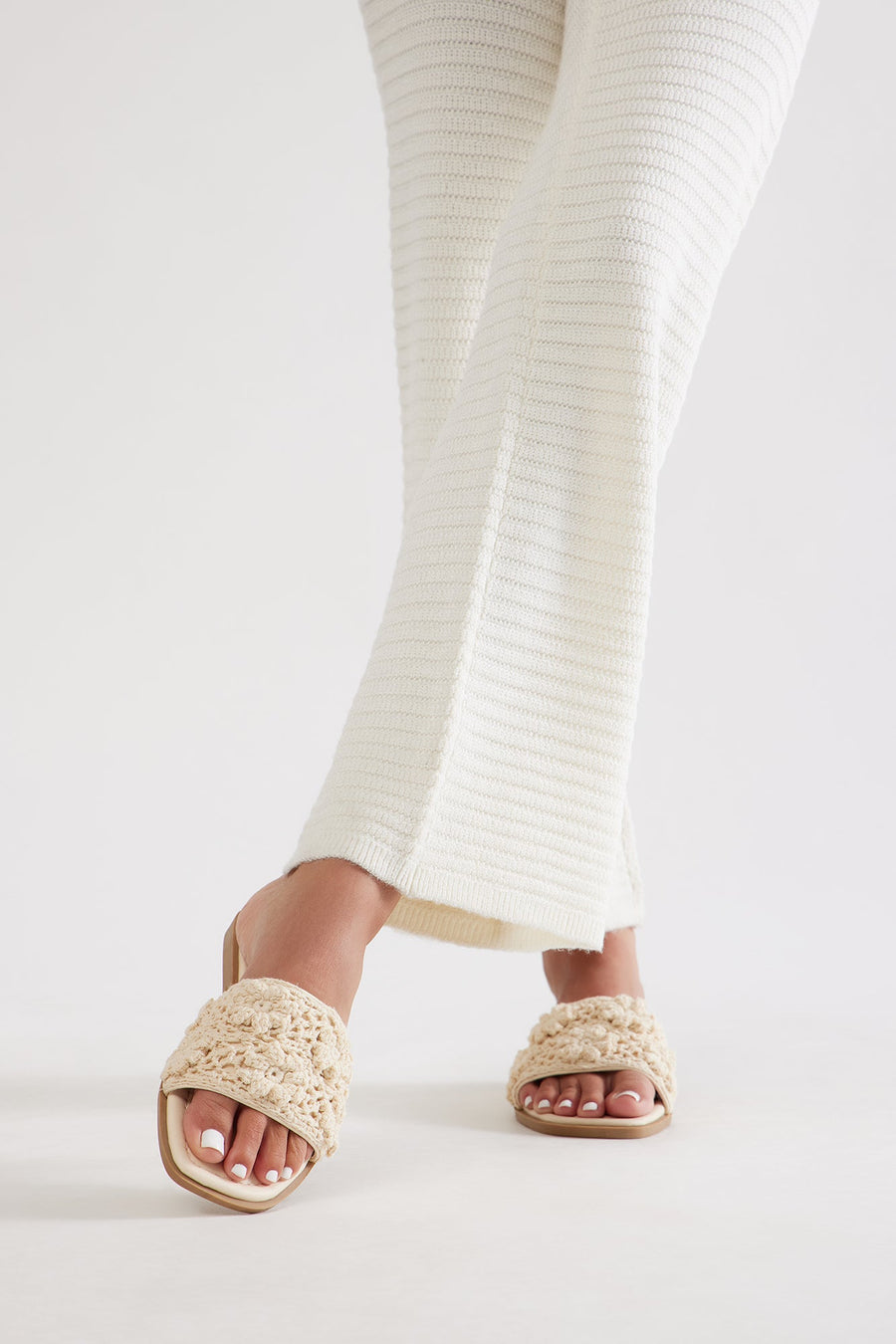 Aries Crochet Sandals - Beige