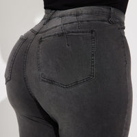 Stretch Curvy Ripped Skinny Jean - Black