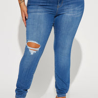 Move Ahead High Stretch Curvy Skinny Jean - Medium Wash