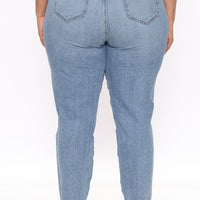 Very Special High Rise Mom Jeans - Medium Wash