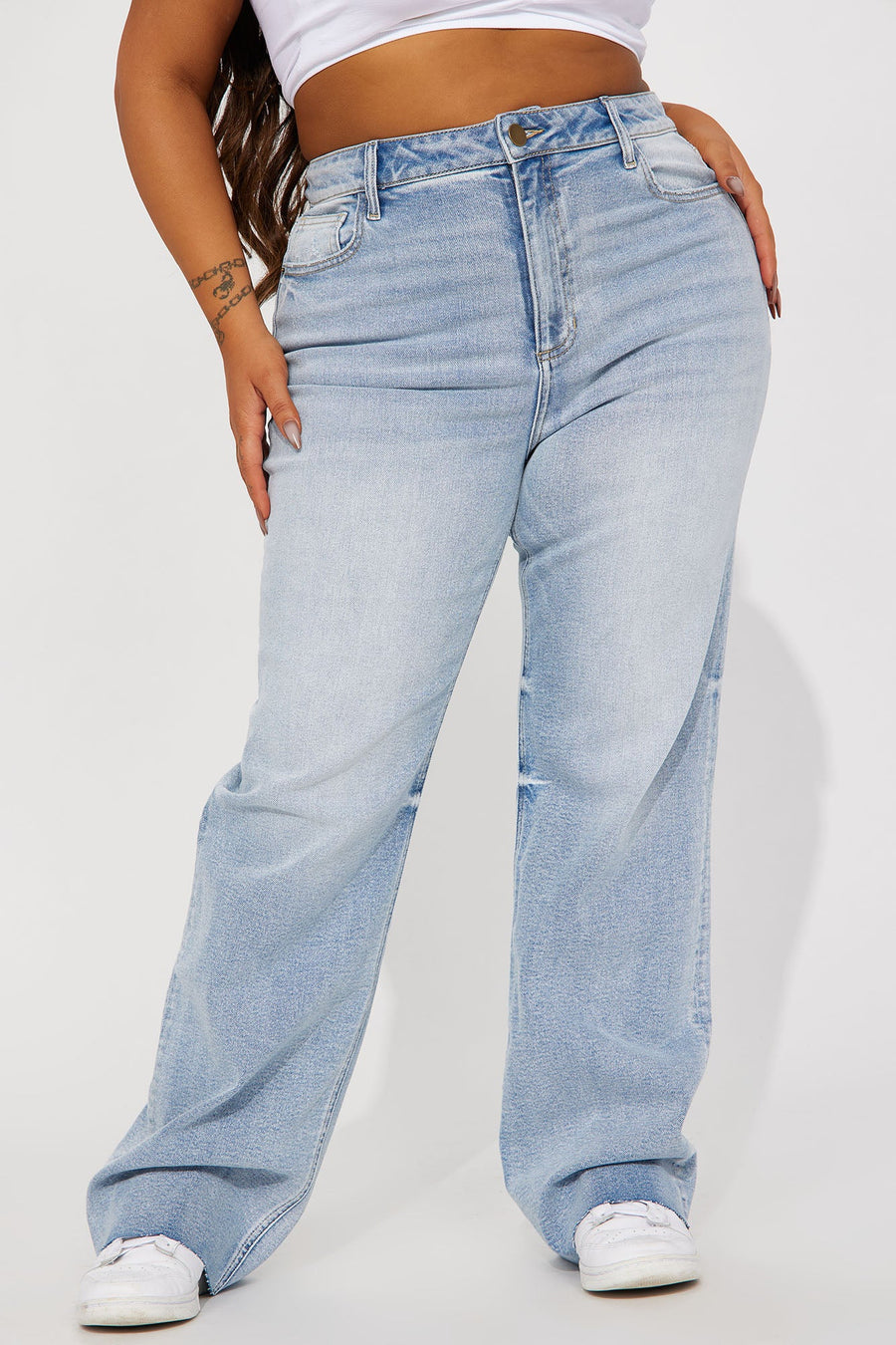Tough Love Stretch Straight Leg Jean - Light Wash