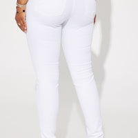 Tampa Booty Lifting Ripped Mid Rise Stretch Skinny Jeans - White