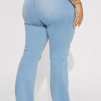 Got It Like That Curvy Stretch Bootcut Jean - Medium Wash
