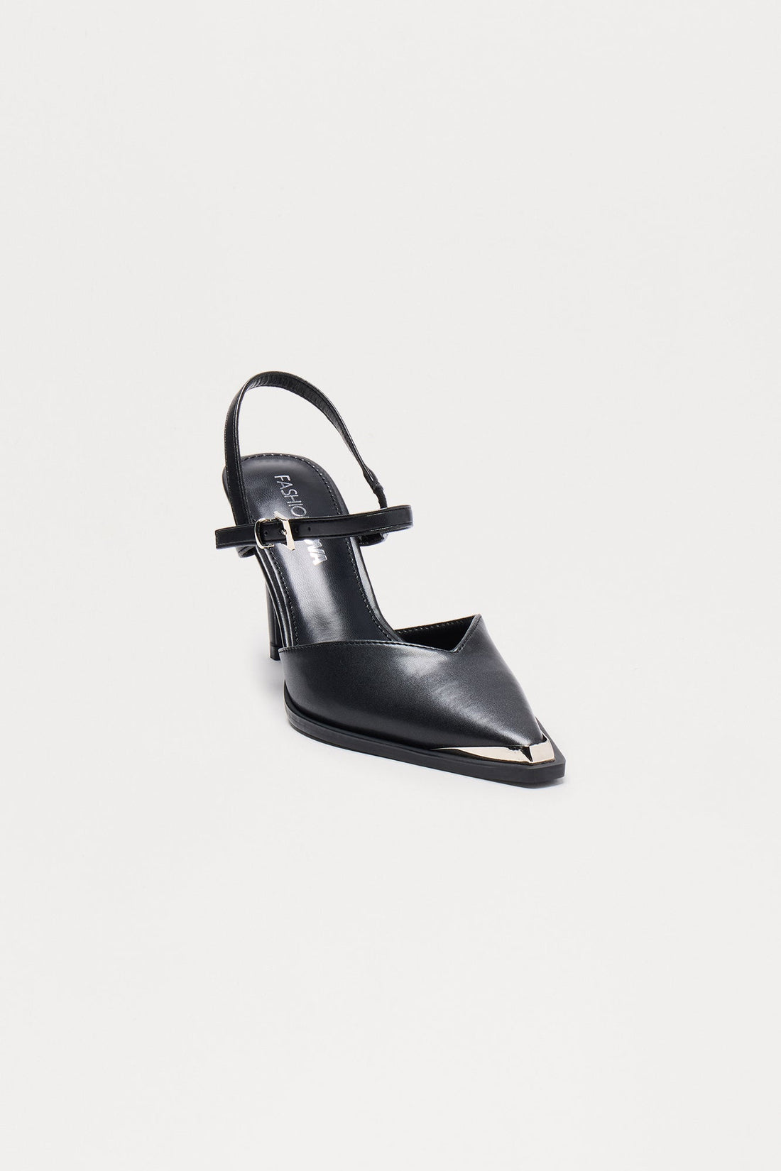 Akira Pumps - Black
