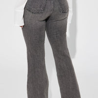 Best Behavior Stretch Flare Jean - Black Wash