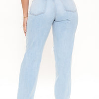 90's Nostalgia Straight Leg Jeans - Light Blue Wash