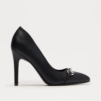 Akira Hardware Pumps  - Black