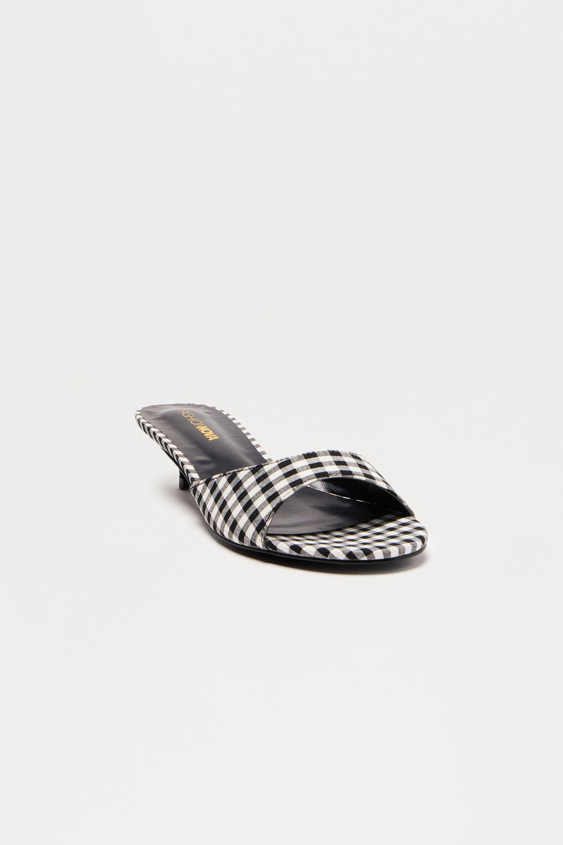 Barrymore Round Toe Kitten Heels - Black/White