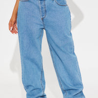 Crossover Straight Leg Jeans - Medium Wash