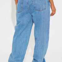 Crossover Straight Leg Jeans - Medium Wash