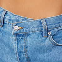 Crossover Straight Leg Jeans - Medium Wash