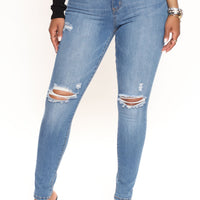 Our Favorite High Rise Skinny Jeans - Medium Blue Wash