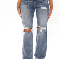 Go Off Boyfriend Distressed Jeans - Medium Blue Wash