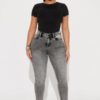 It's Giving High Stretch Curvy Skinny Jeans - Acid Wash Grey