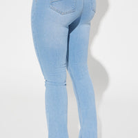 Mesa Booty Lifting Stretch Bootcut Jeans - Light Wash