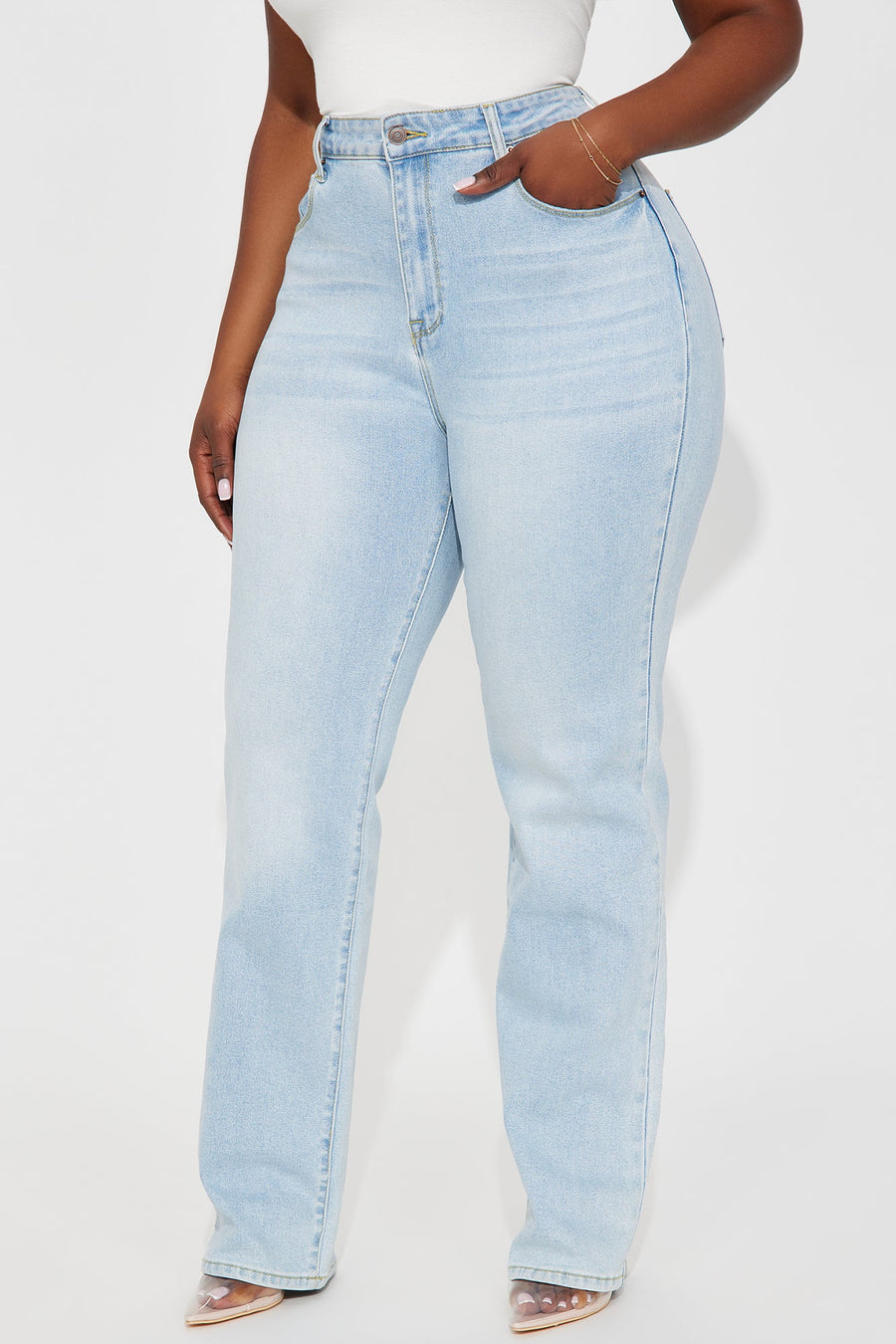Can't You Relax Straight Leg Jeans - Light Wash