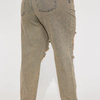 Sahara Tinted Ripped Mom Jean - Medium Wash
