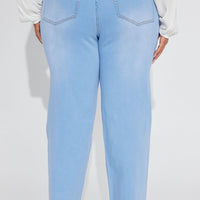 Simply Basic Stretch Straight Jeans - Light Wash