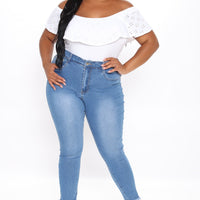 On The Fray Ankle Jeans - Medium Blue Wash