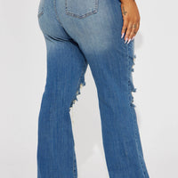 Let It Be Stretch Straight Leg Jeans - Medium Wash