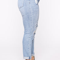 Keep Coming Back Boyfriend Jeans - Light Blue Wash