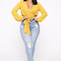 Keep Coming Back Boyfriend Jeans - Light Blue Wash