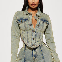 Vittoria Tinted Denim Trucker Jacket - Light Wash