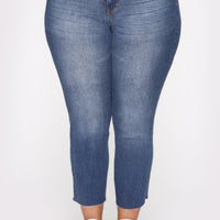 Burning Love High Rise Mom Jeans - Medium Blue Wash