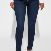 Just Right Sculpting Stretch Skinny Jeans - Dark Wash
