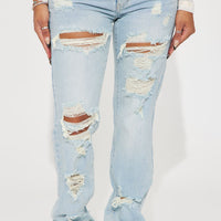Off The Hook Ripped Straight Leg Jeans - Light Wash