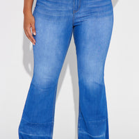 Janis Super Soft Low Rise Flare Jeans - Blue Wash