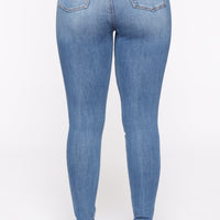 Our Favorite High Rise Skinny Jeans - Medium Blue Wash