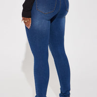 Show It Off Stretch Skinny Jean - Dark Wash