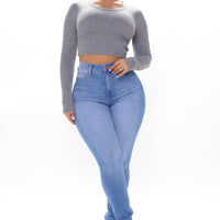 Show Off The Curves Super Stretch Booty Lifter Skinny Jeans - Medium Blue Wash