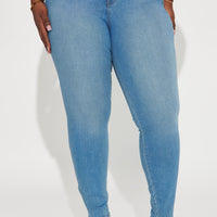 Flex Game Strong Low Rise Skinny Jeans - Light Blue Wash