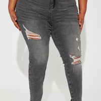Living Life High Stretch Skinny Jeans - Black Wash