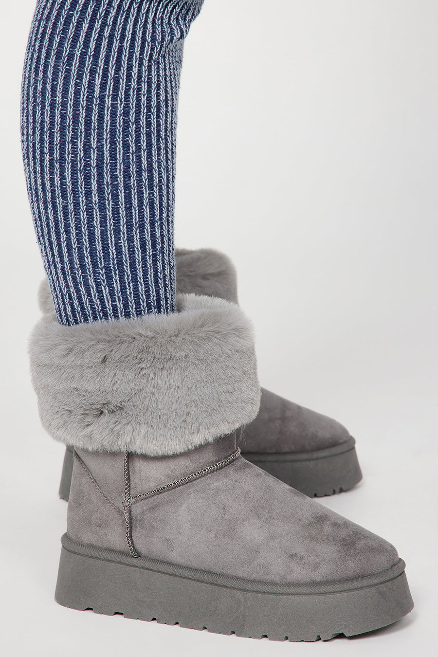 All Chills Booties - Grey