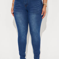 Vibe Check Curvy Stretch Skinny Jeans - Dark Wash