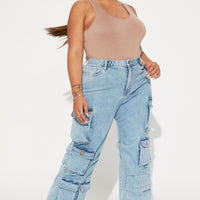 Fairfax High Rise Stretch Cargo Jeans - Light Wash