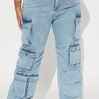 Fairfax High Rise Stretch Cargo Jeans - Light Wash