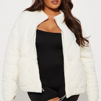 Ski Lift Lightweight Quilted Puffer Jacket - Cream