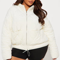 Ski Lift Lightweight Quilted Puffer Jacket - Cream